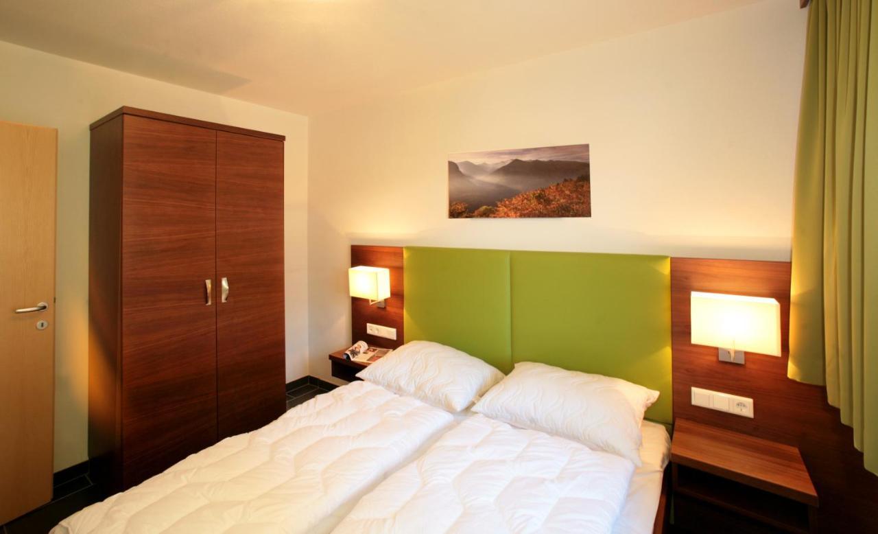 Residence Saalbach By Vaya Inklusive Joker Card Exterior photo